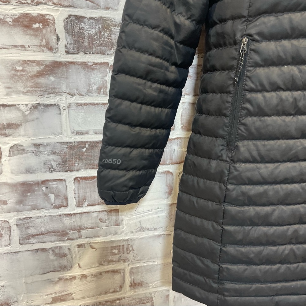 Eddie Bauer Women's small Black Puffer Coat - Picture 5 of 9